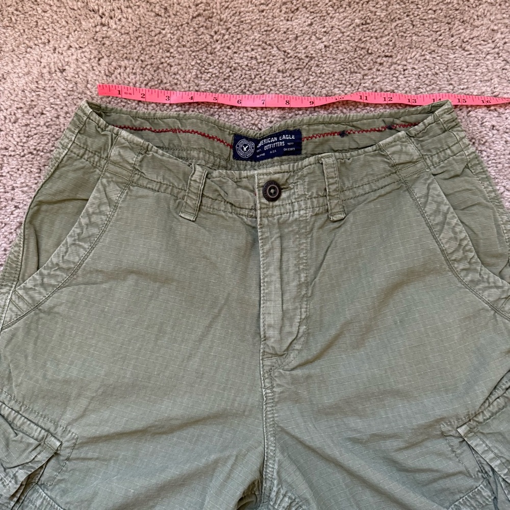 American Eagle Outfitters green shorts waist 32 - Picture 5 of 8